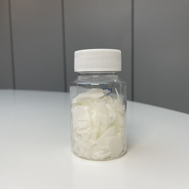 Aparência branca ou opaca Glycol Monotearato Agente de Pearling Emulsificante Booste Produtos Cosméticos