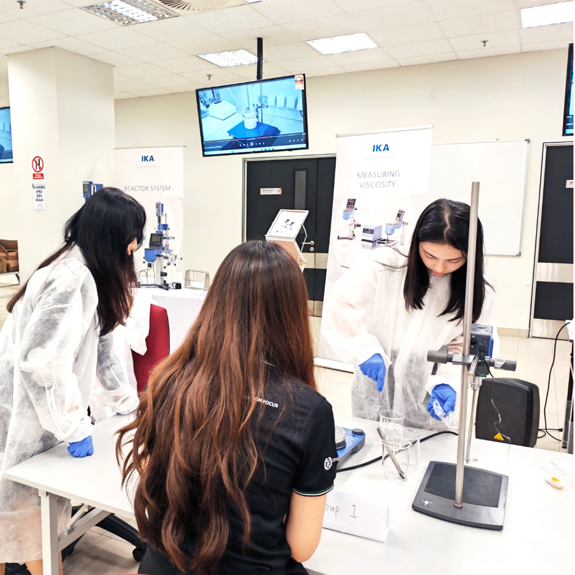 Hony lidera tendências de beleza e cuidados pessoais no seminário na Malásia